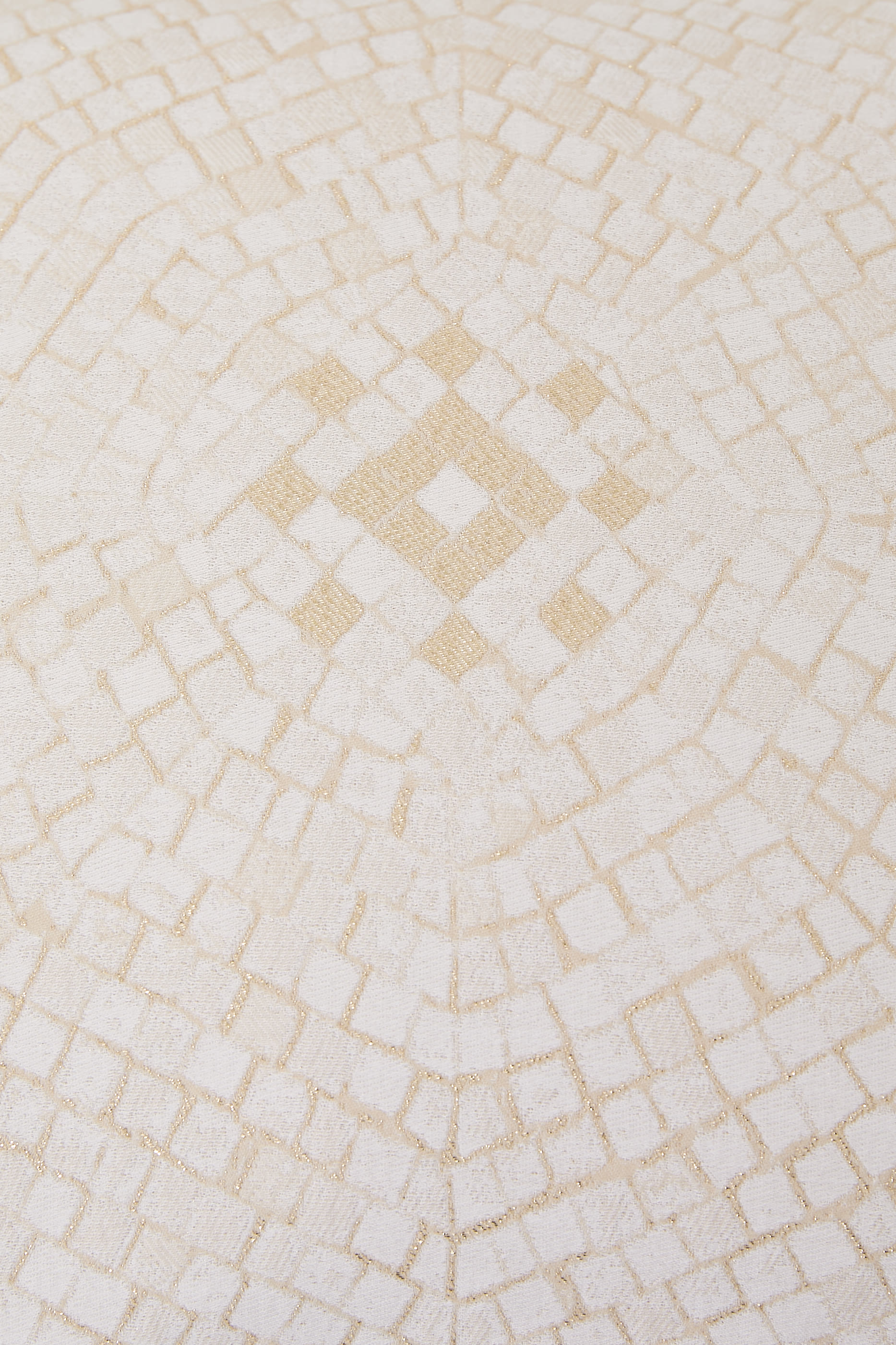 Kerylos Rectangular Cushion