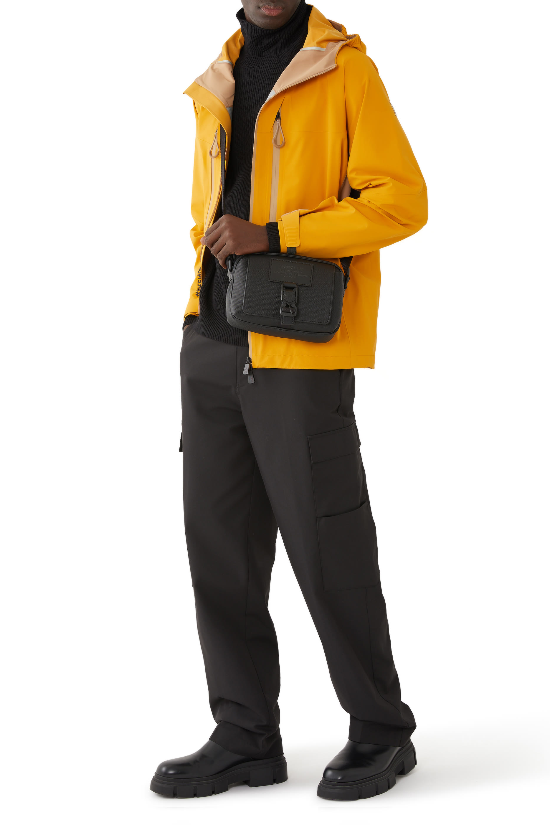 Nakoa Cross Body Bag