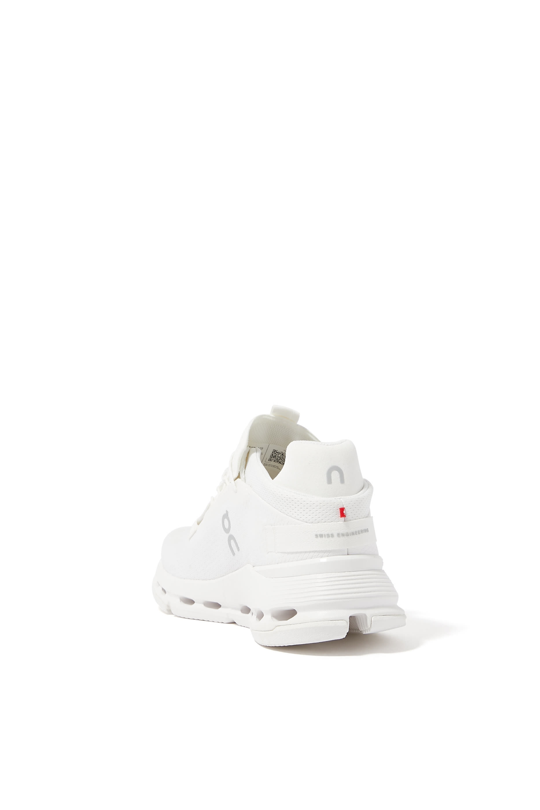 Womens Cloudnova 2 Low Top Runner