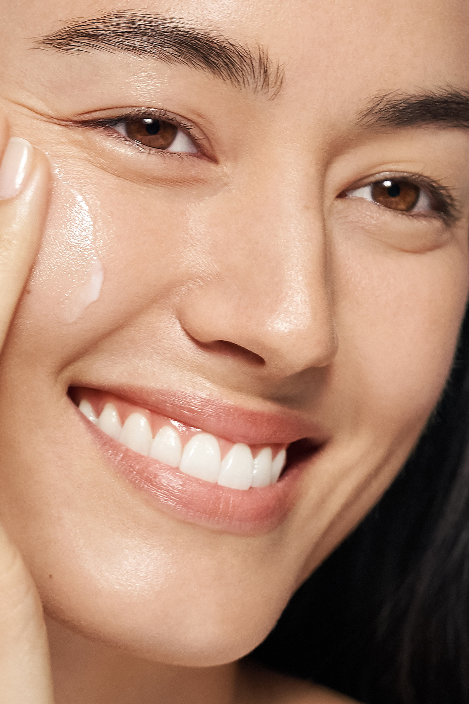 Moisture Surge™ Intense 72H Lipid-Replenishing Hydrator