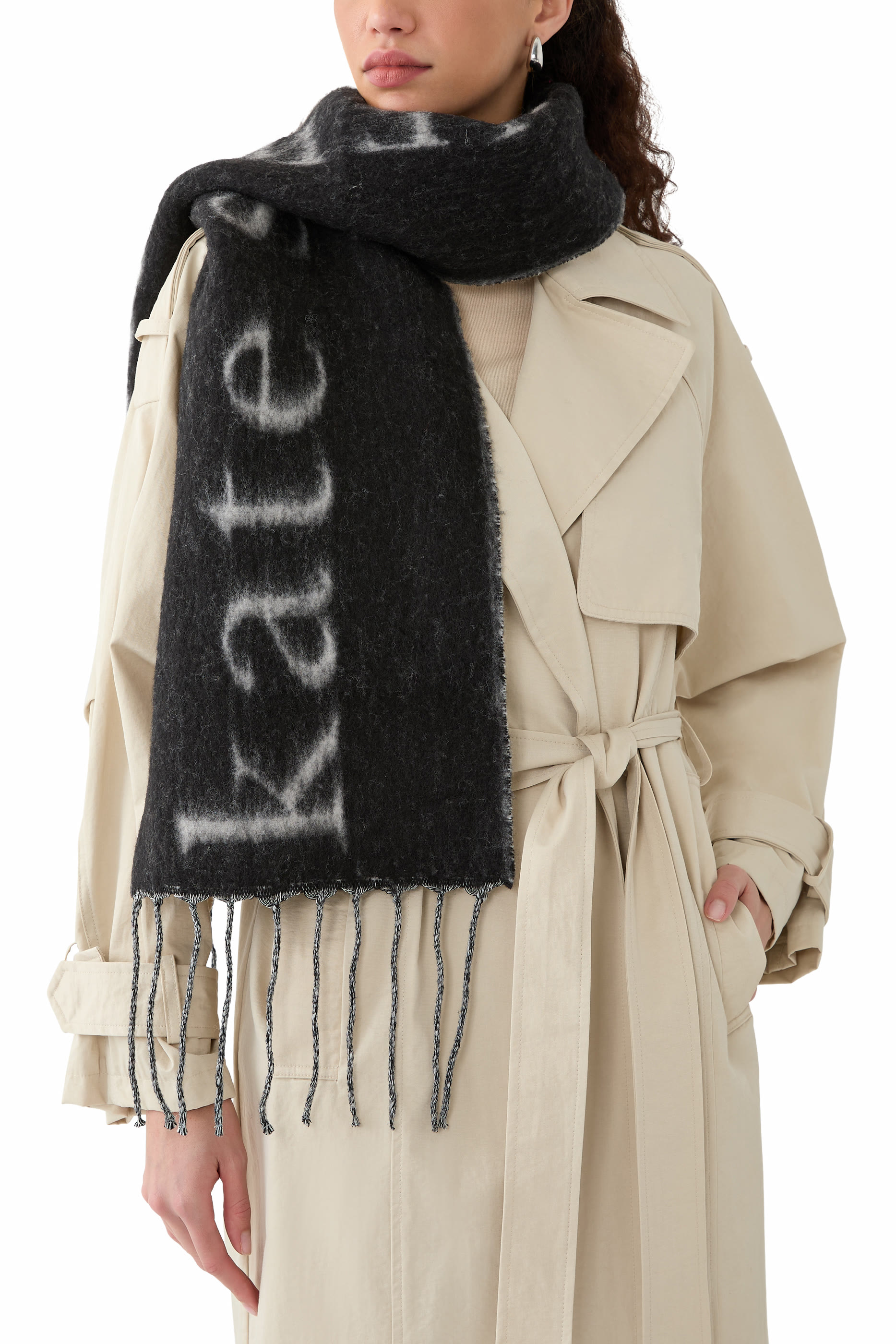 Logo Fringe Scarf