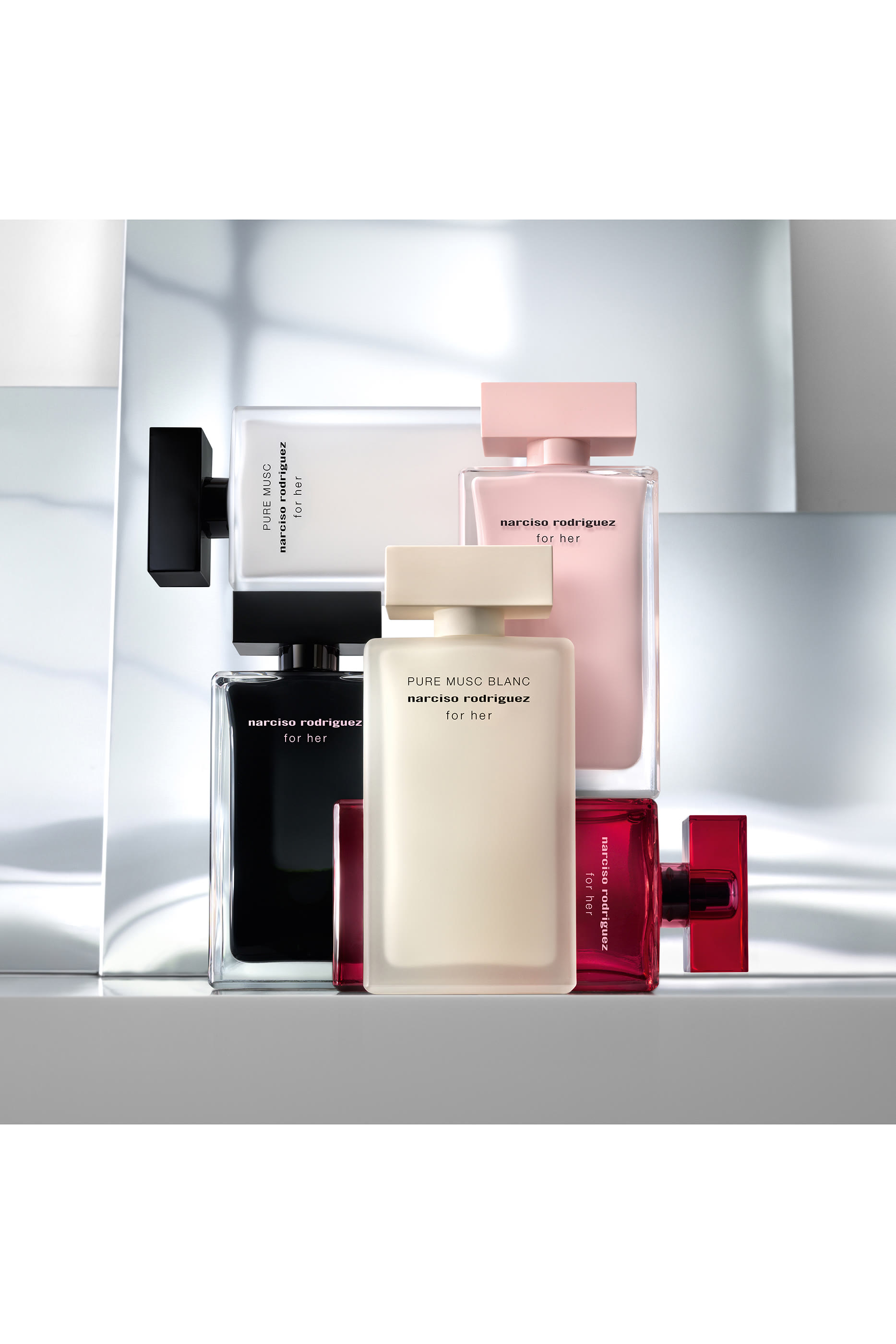 for her pure musc blanc Eau de Parfum Intense