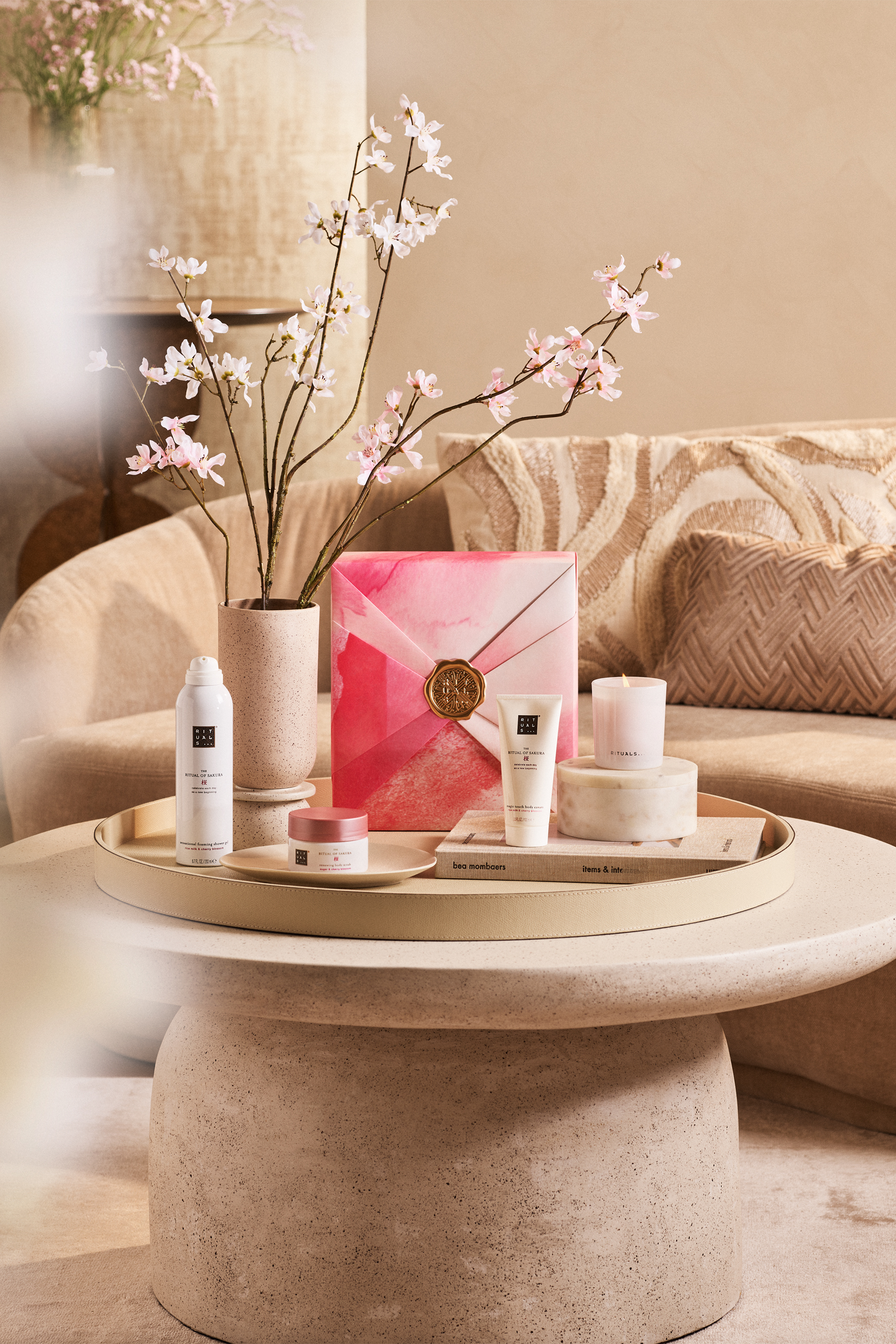 The Ritual of Sakura Medium Gift Set