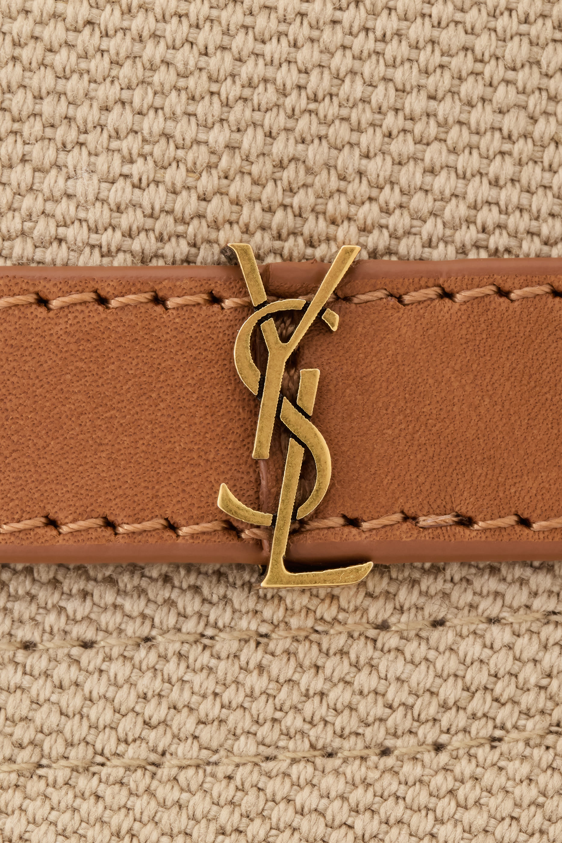  Cassandre Bucket Hat in Canvas 