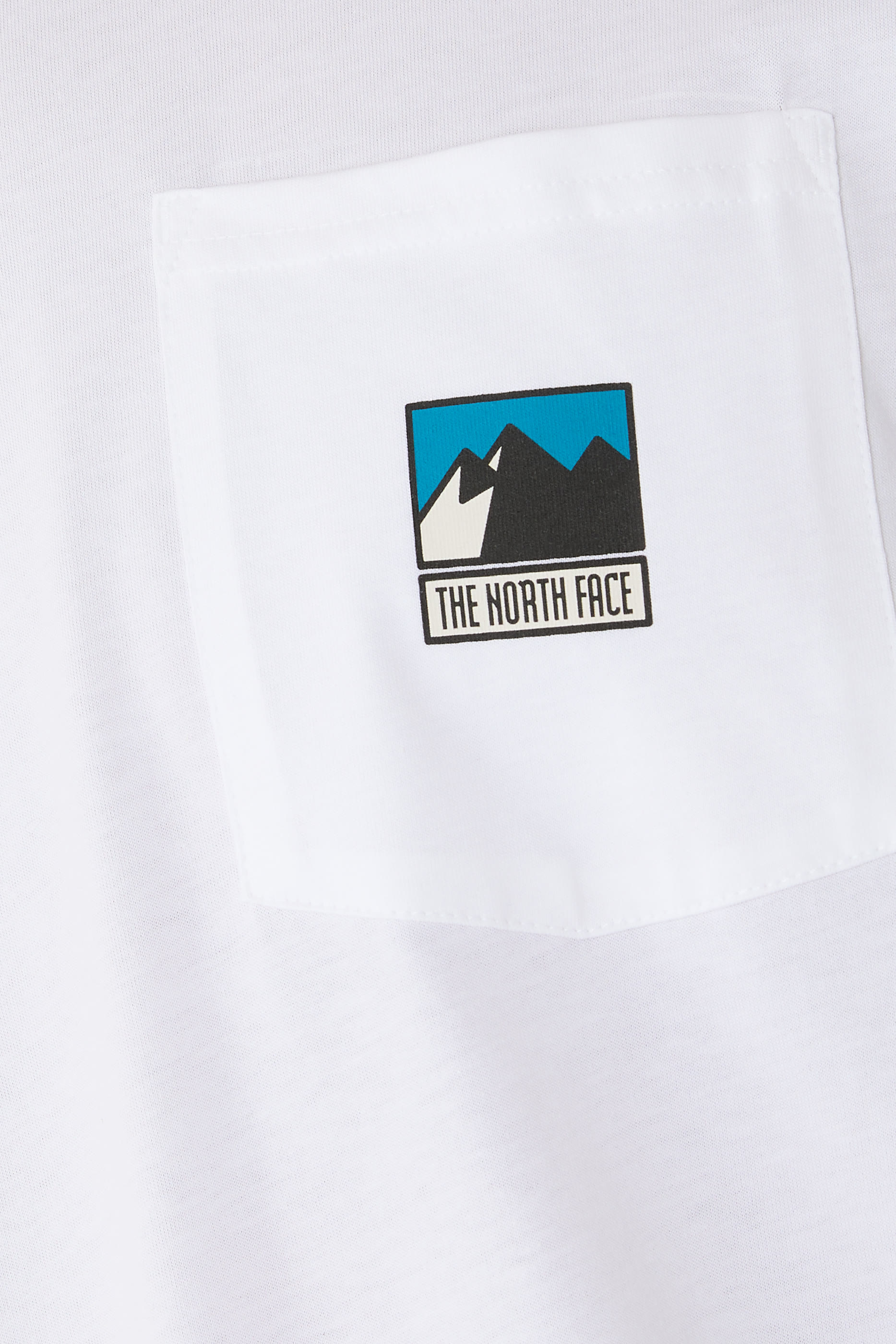 Mountain Logo Relaxed Pocket T-Shirt 