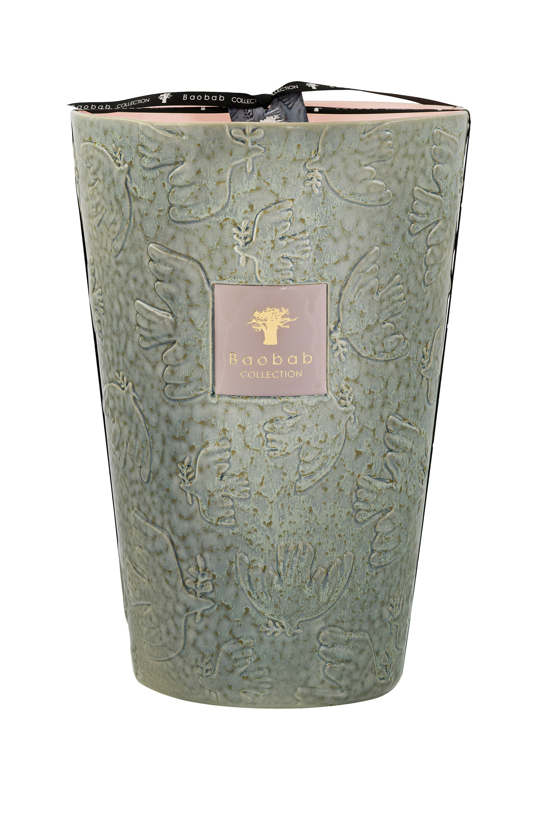 Paz Colombe Scented Candle