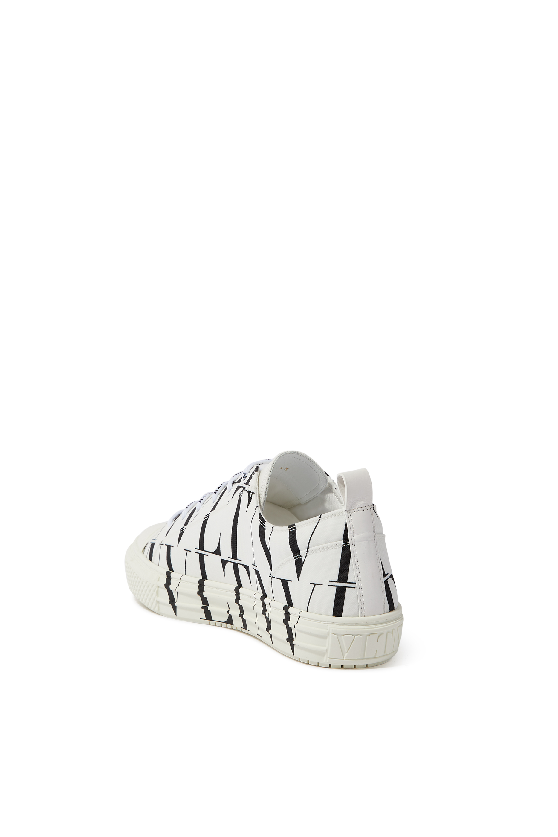Giggies Canvas Low-Top Sneakers
