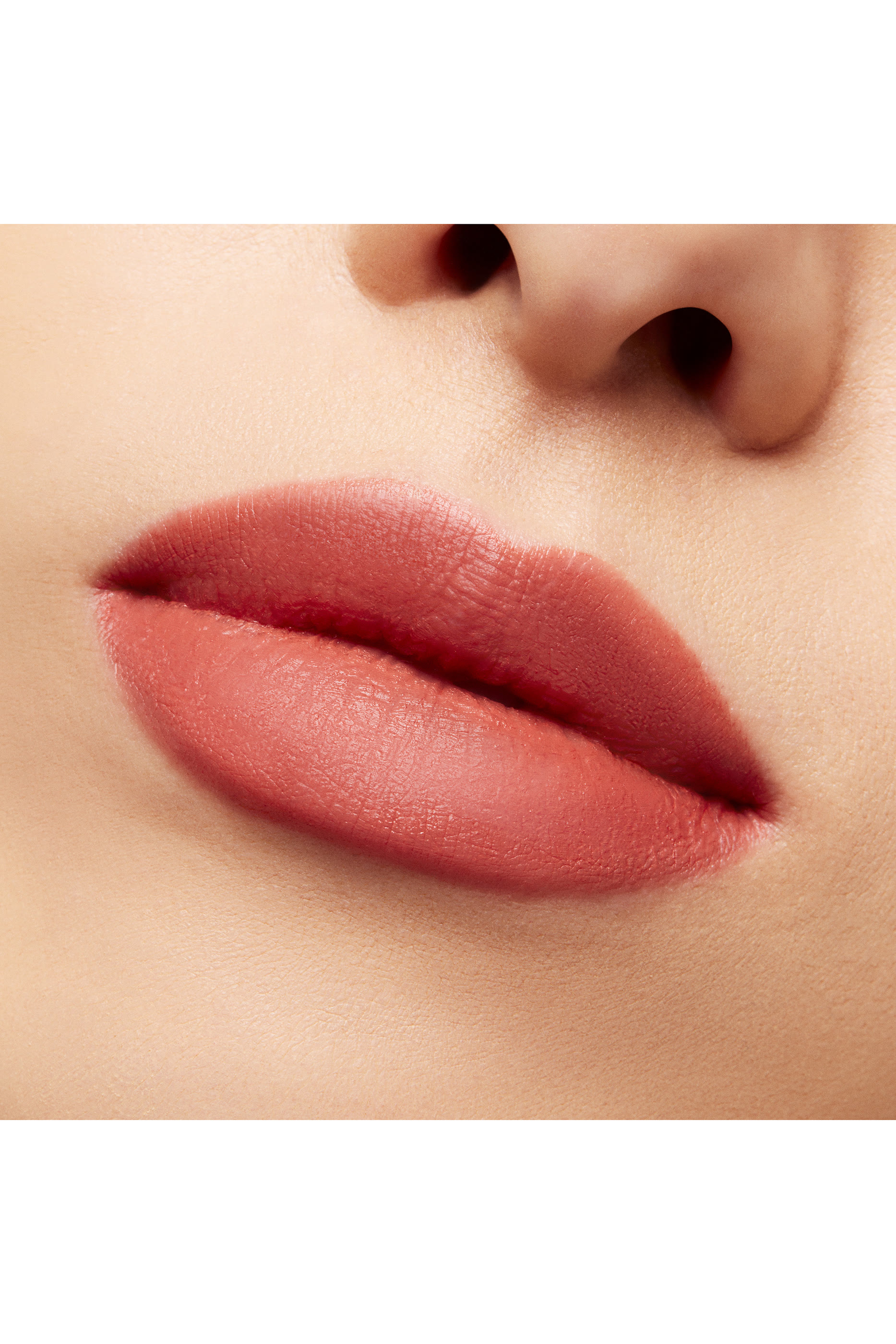 Powder Kiss Velvet Blur Slim Stick