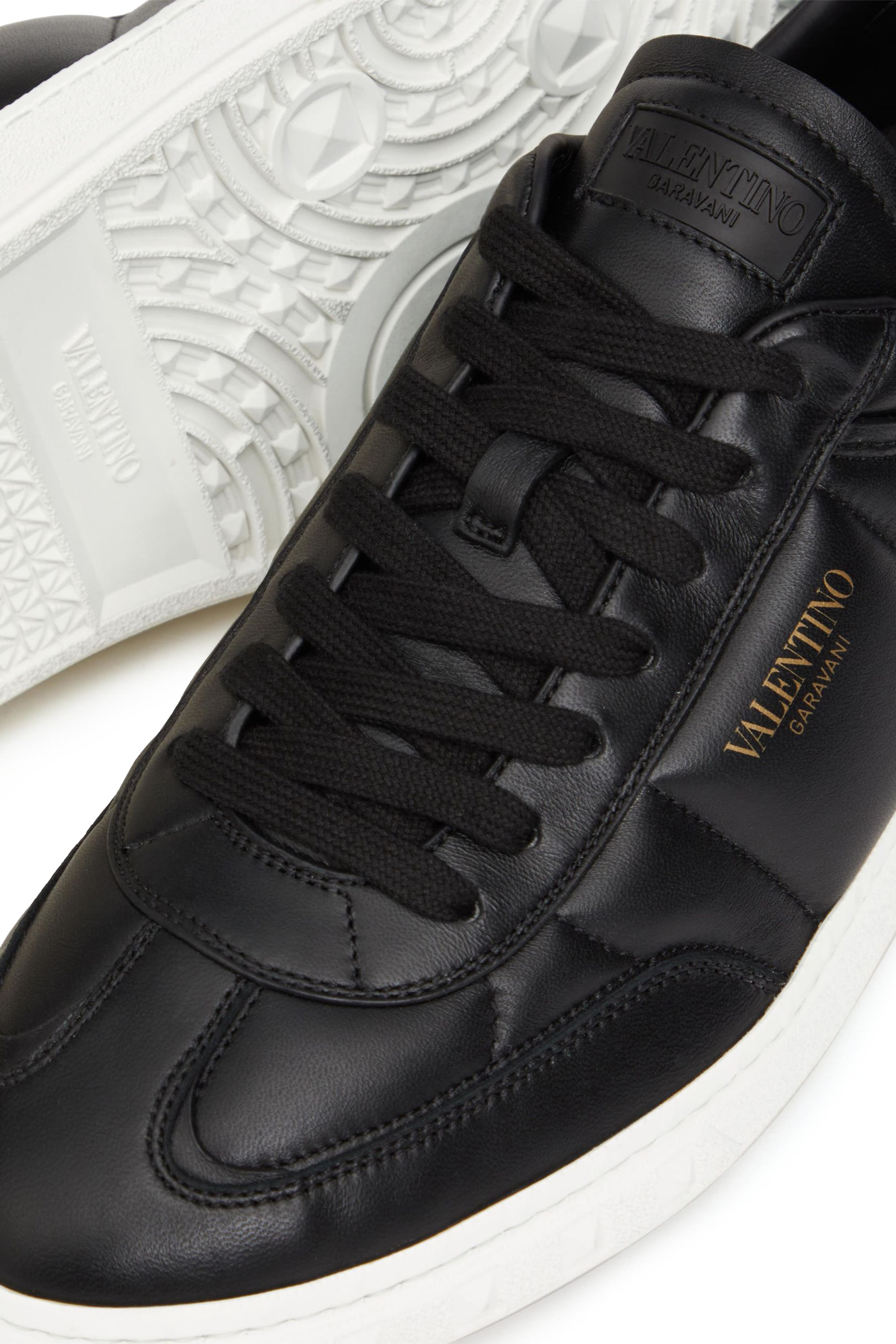 Upvillage Low Top Nappa Leather Sneakers