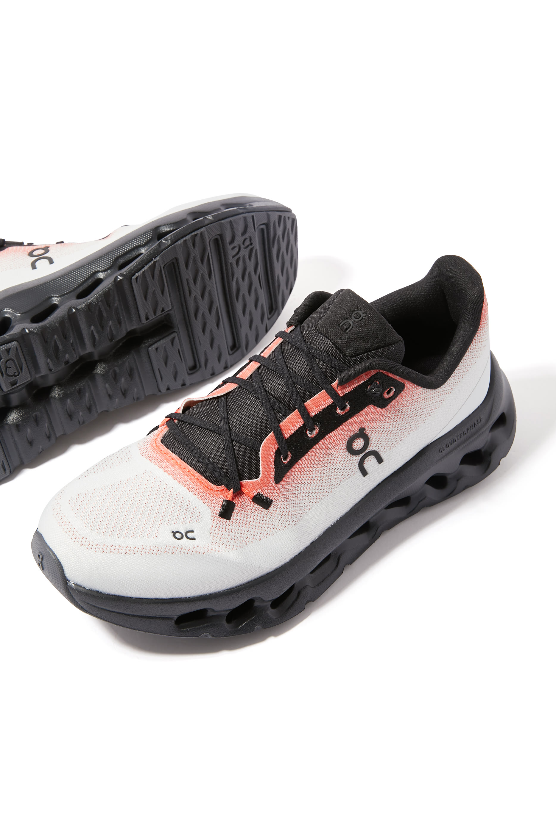 Womens Cloudtilt Sneakers