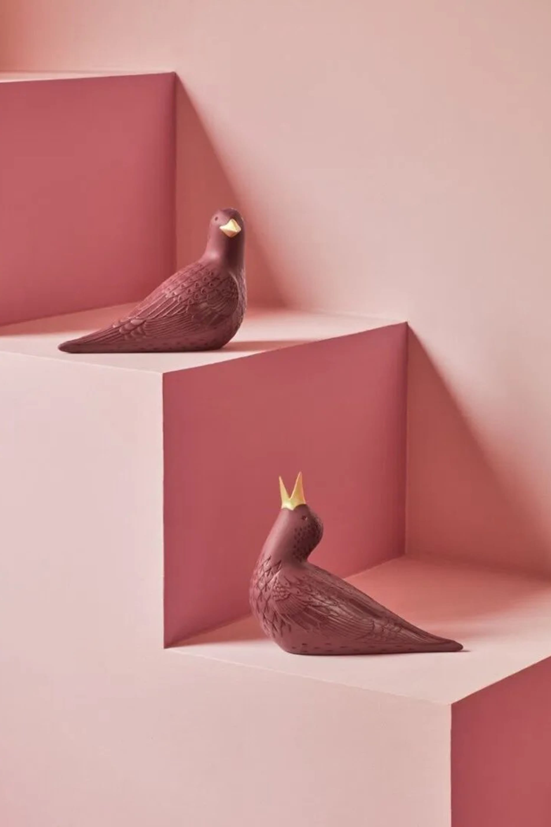 Starling I Figurine