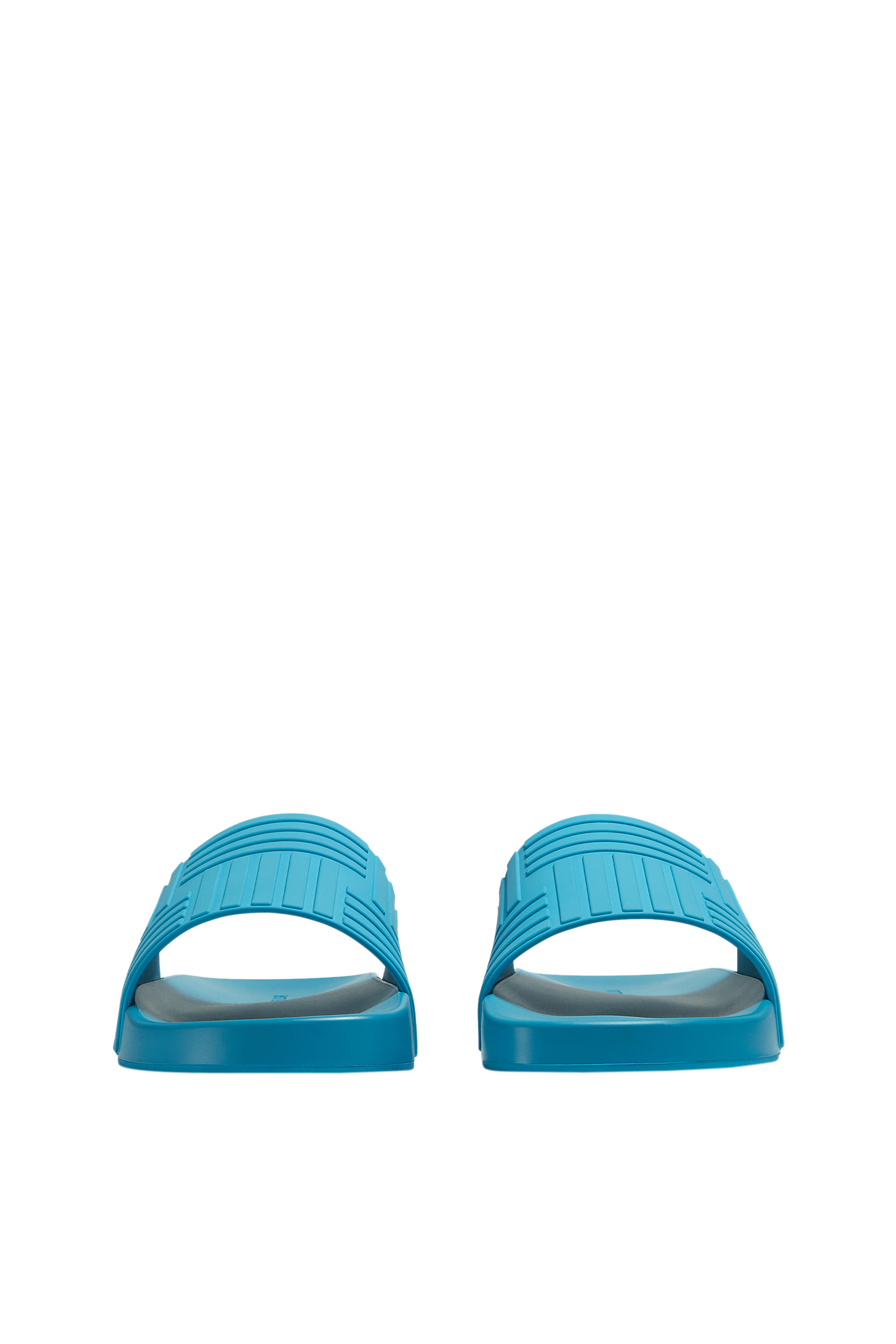 Intrecciato-Patterned Sliders