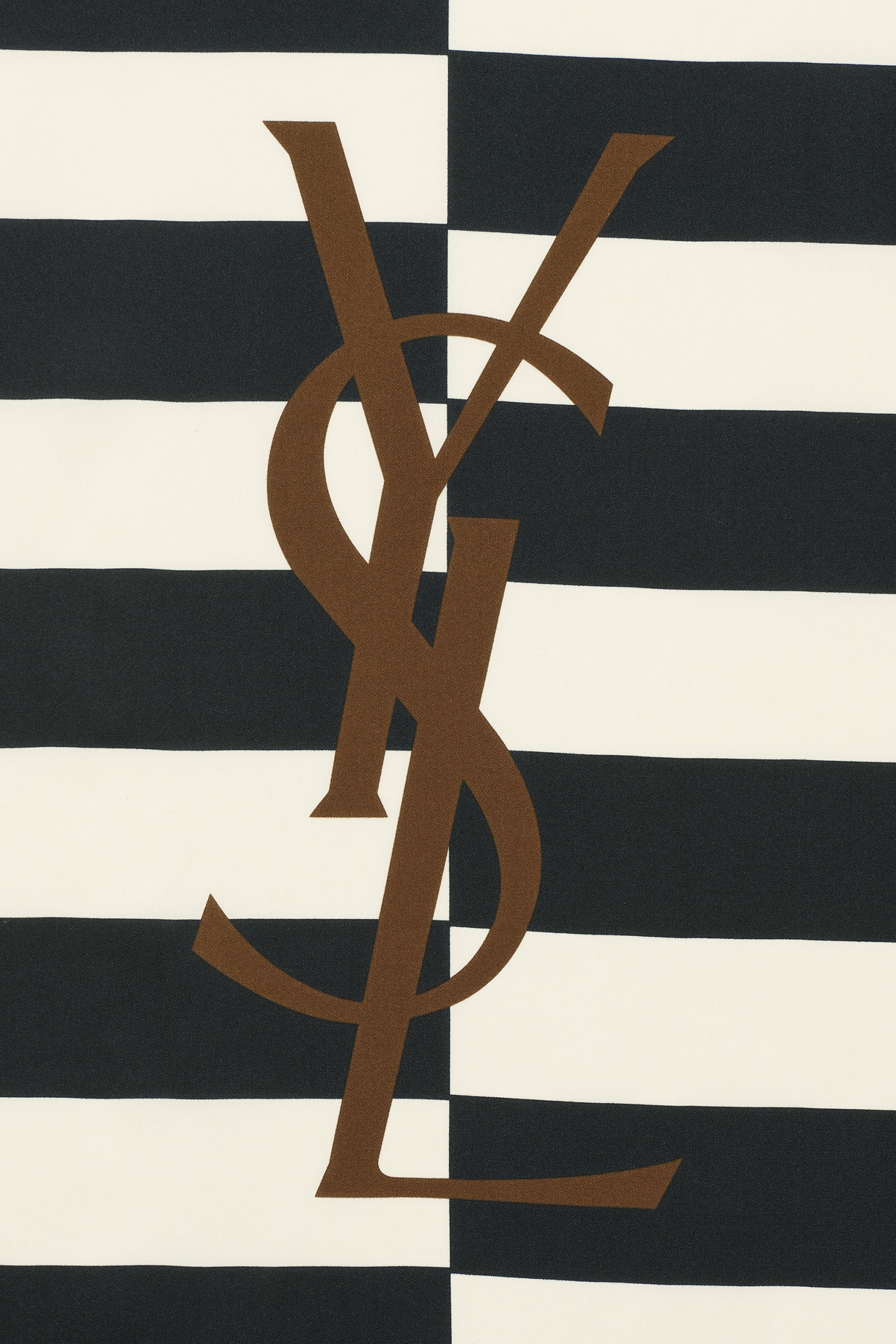 Square Scarf in Silk Twill 