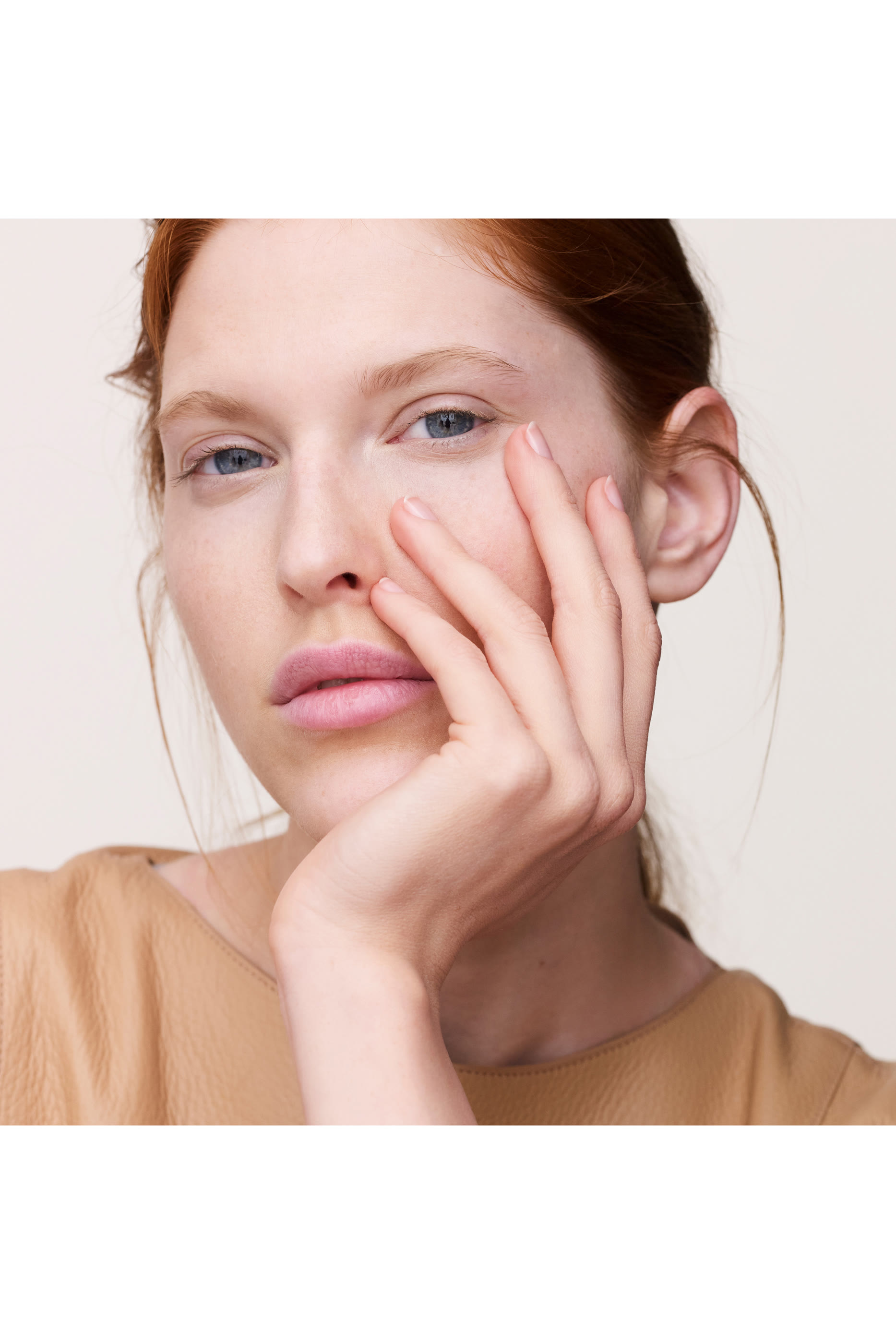 Les Mains Hermès, enamel base coat