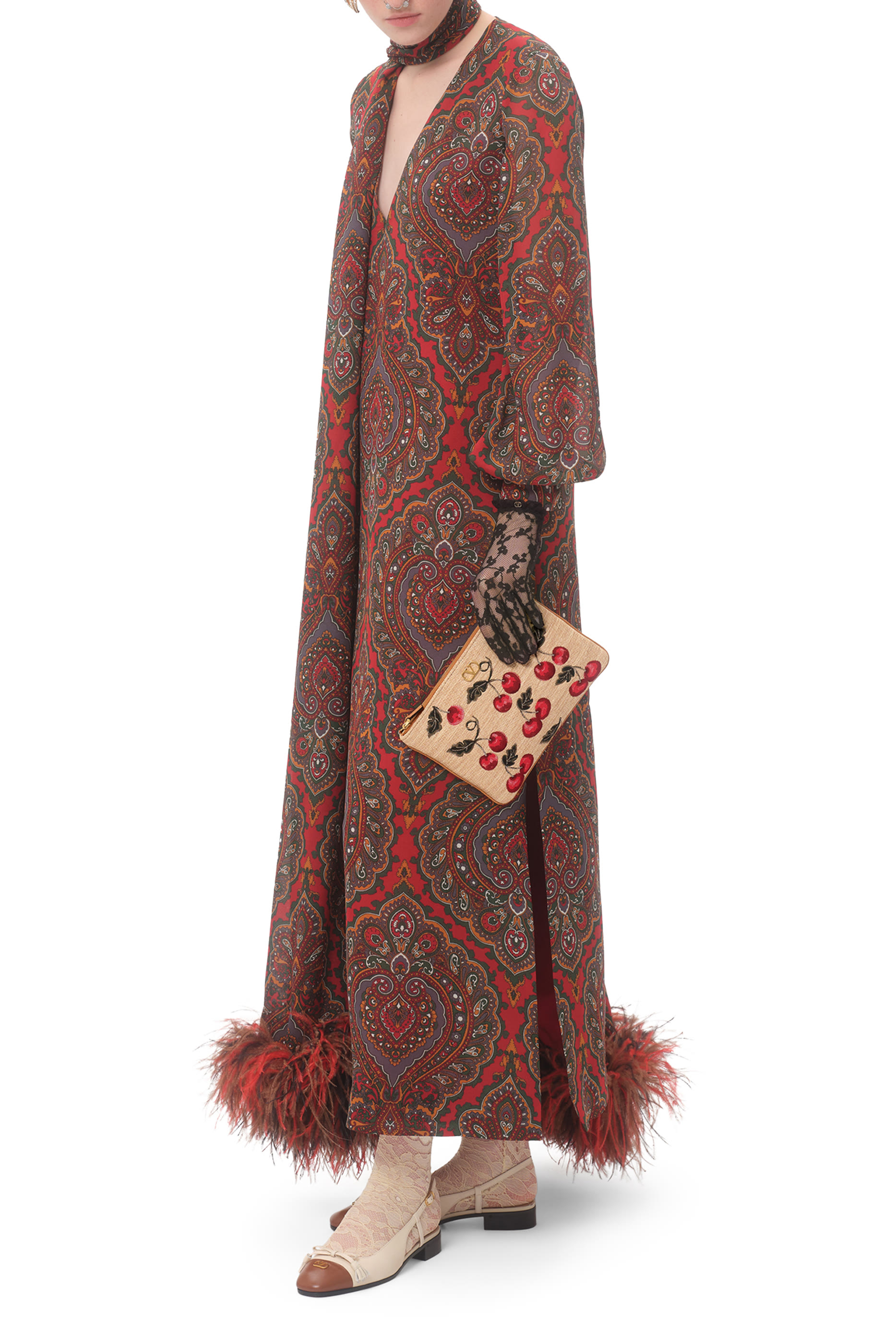 VLogo Signature Pouch in Jacquard Raffia