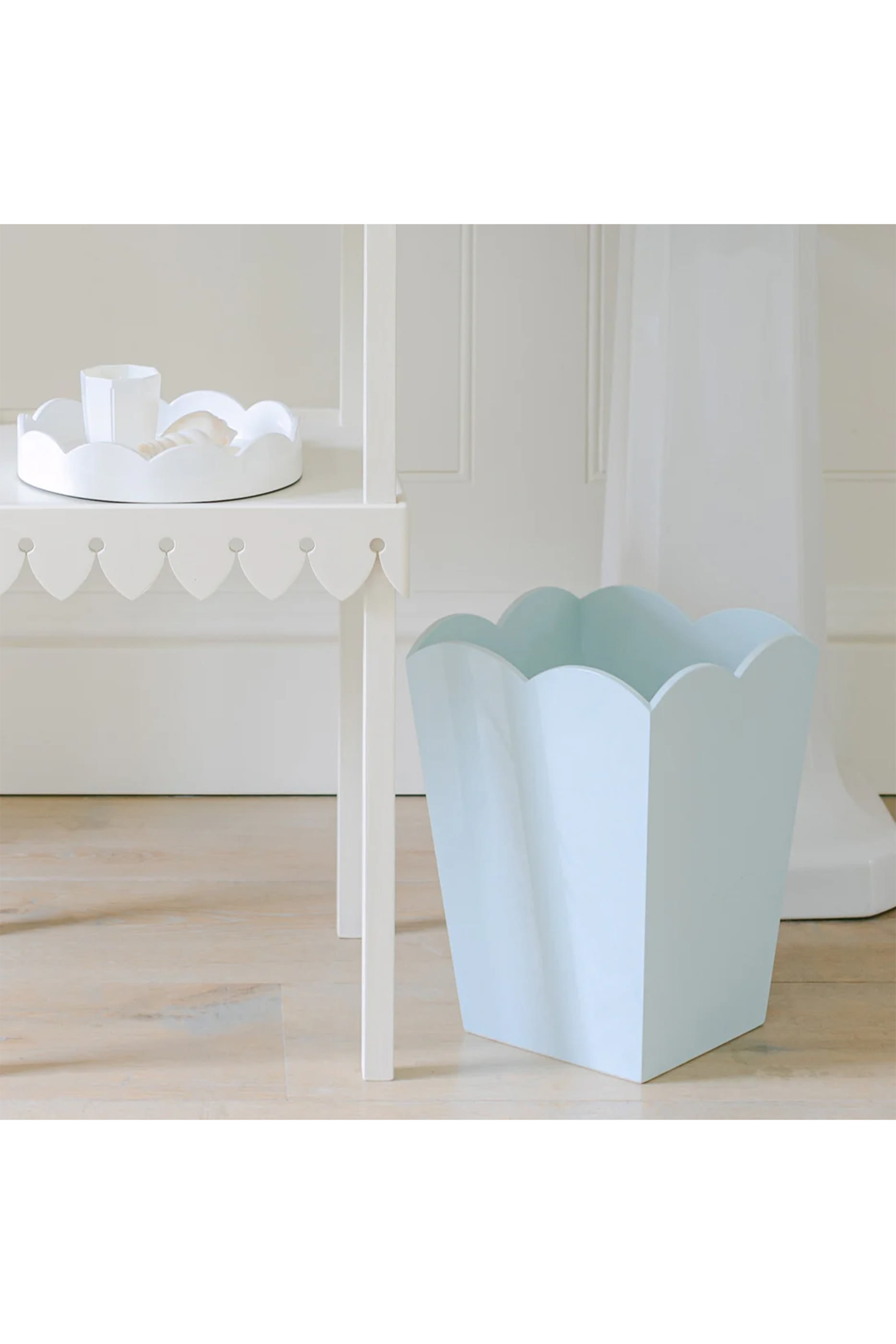 Scallop Waste Bin