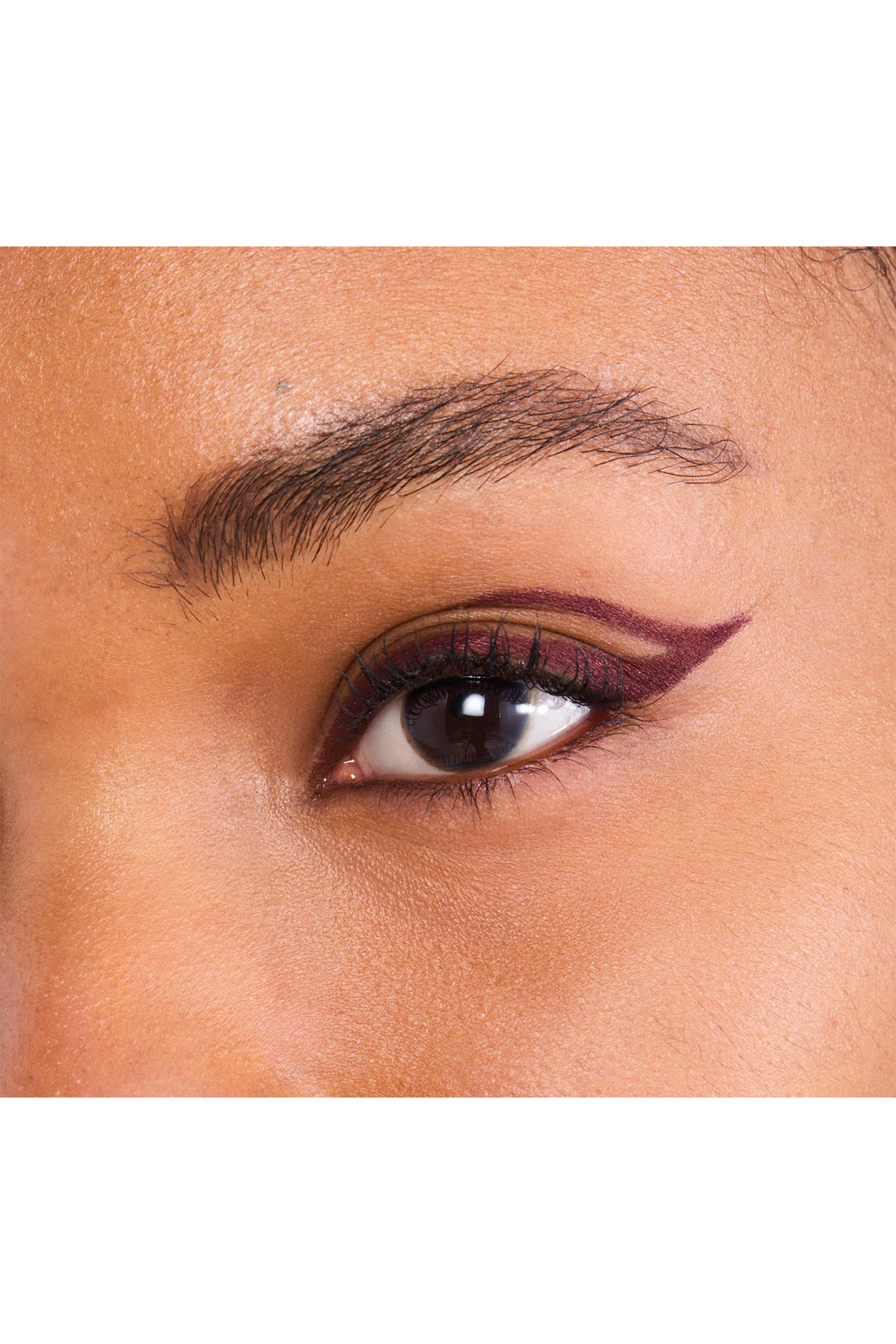 High Impact&trade; Gel Tech Eyeliner